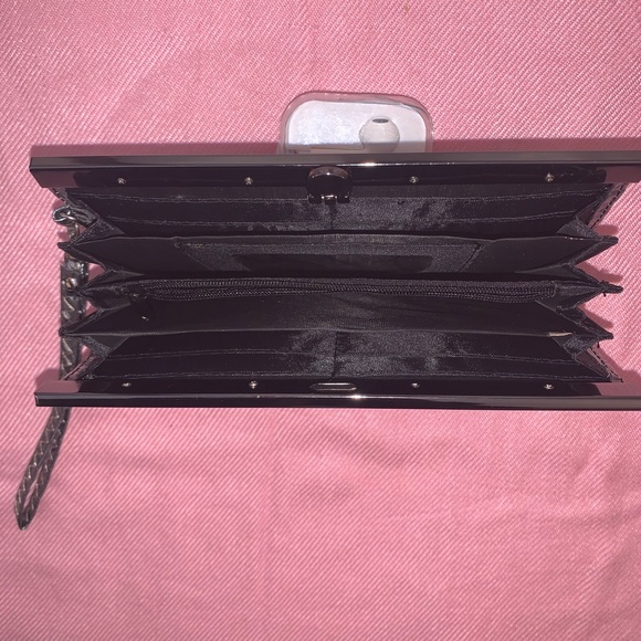 **New** Brown Wristlet Wallet - Picture 7 of 7